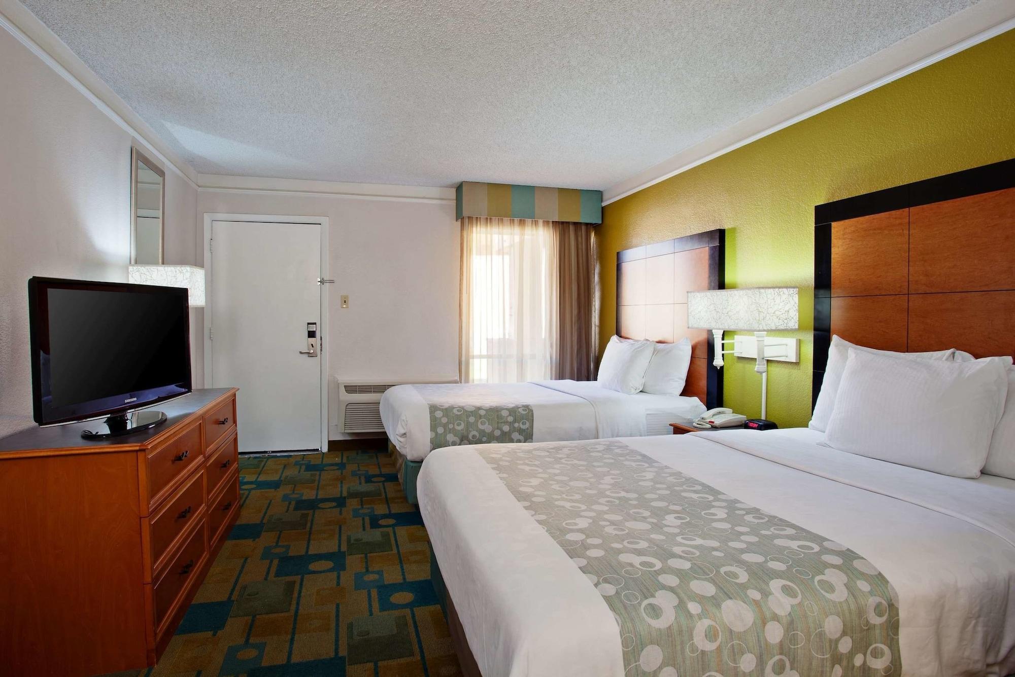 La Quinta By Wyndham North Hotel